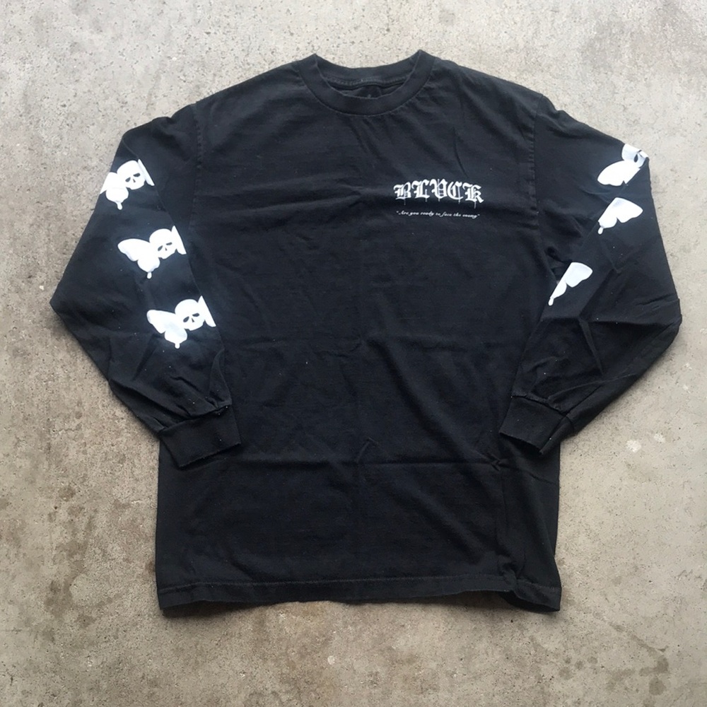 Black scale long sleeve T